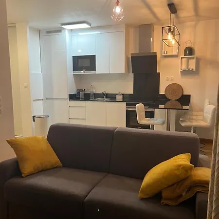 Apartment Superbe Paris La Defense *